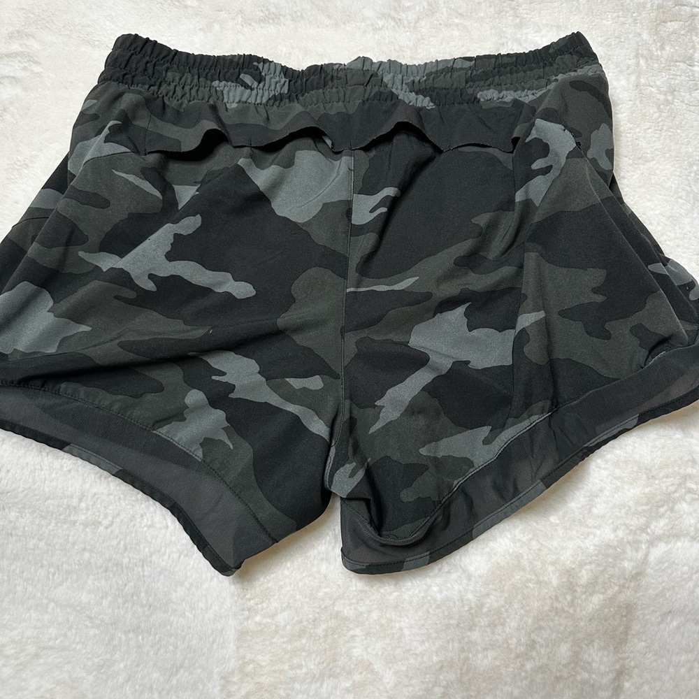 Athleta Camo Mesh Racer Running Shorts - Picture 4 of 9
